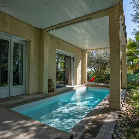 Villa Air-conditioned House With Garden And Heated Pool Quissac (Gard)